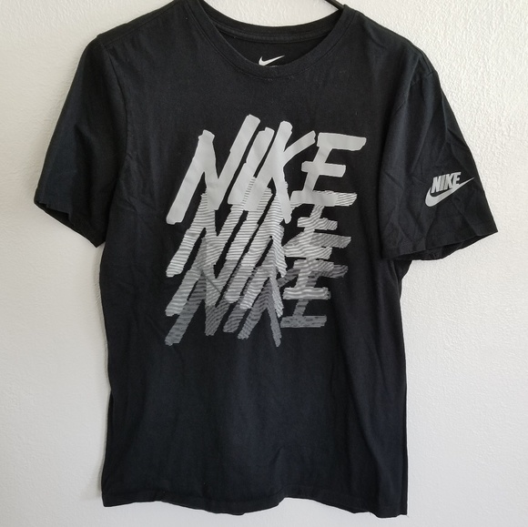 Nike Other - Nike Men's Graphic Tee Black Size Medium Athletic